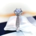 925 sterling silver bạc cổ điển sáu claw 1 carat mô phỏng nhẫn ladies kim cương nhẫn cưới zircon micro-set kim cương bạc tính khí