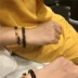 [Bà] thiết kế thích hợp cảm giác hổ phách Nhật Bản axit axetic mở vòng đeo tay retro đơn giản Hàn Quốc tính khí bracelet trang sức
