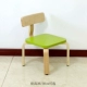 1 светло -зеленый стул