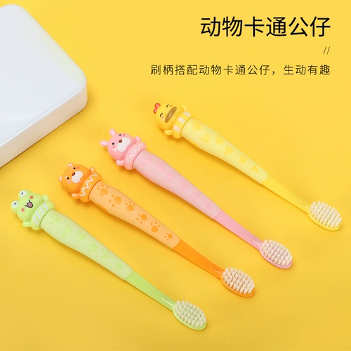 Милая мягкая детская зубная щетка