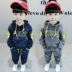 Bộ đồ nhung trẻ em vàng 2018 mới cho bé trai hai dây áo len nhung hai mặt cộng với nhung mùa thu đông cho bé Hàn Quốc Phù hợp với trẻ em