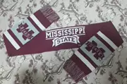 NCAA Mississippi Đại học người hâm mộ Bulldog kỷ niệm chiếc khăn đôi mặc áo cờ ô liu - bóng bầu dục