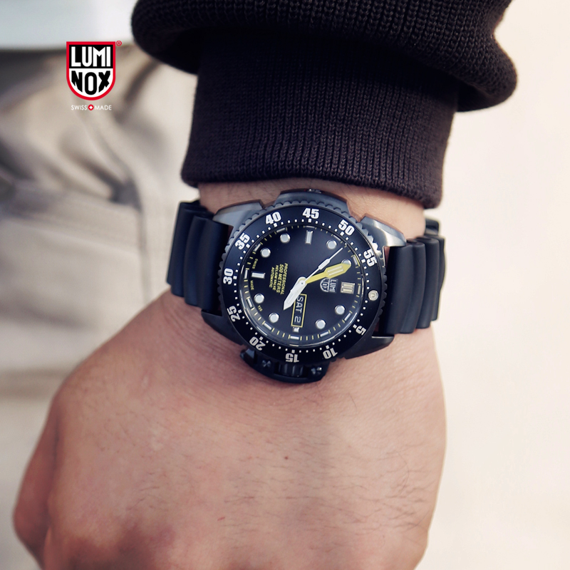 luminox 1521