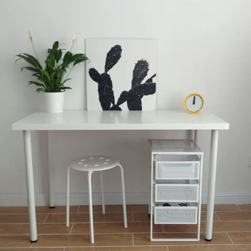 Круглый табуреток Ikea Macus's House Color Круглый стул может есть блюда и табуретки.