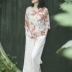Nian Jiangnan Cotton Phong cách Trung Quốc Áo sơ mi vải lanh của phụ nữ 2021 New Fruit In thêu tay Váy trà tay giữa Ramie Top - Áo sơ mi