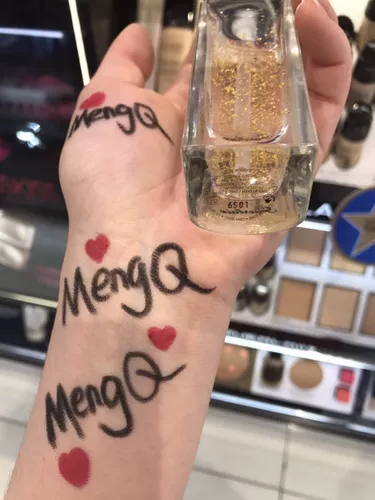 Mengq Russia Guerlain/Guerlands Gold Diamond Bright Color Золотая фольга впереди молоко/изоляция 30 мл