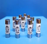 Фабрика прямой продажи Shanghai -feng Fuse R015 RT18 RT14 RT14 (10*38) Страховая трубка Fuse