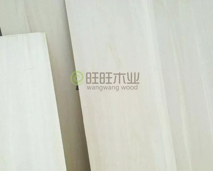 Tùy chỉnh ván gỗ rắn dải gỗ nhẹ Paulownia ván gỗ ban đầu Kệ kệ gỗ ván gỗ dài 40CM loạt - Kệ