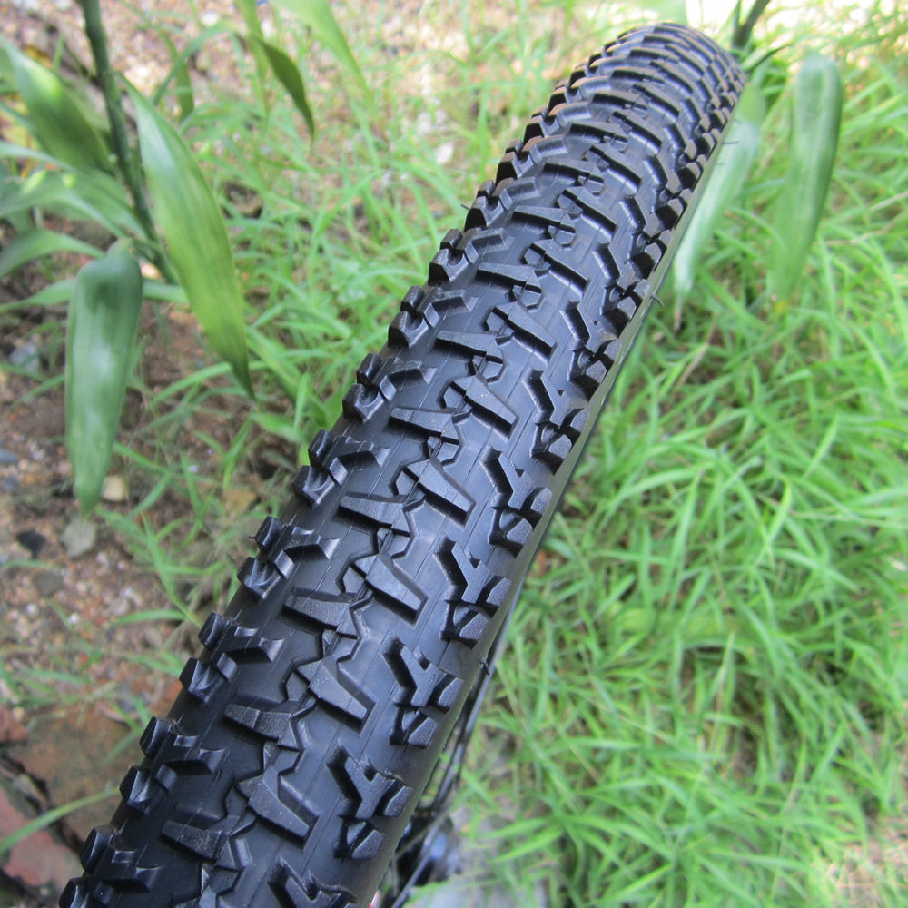 pneu vtt hutchinson python