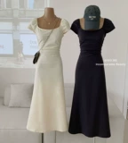 Летнее платье, трикотажный корсет, длинная юбка, крой «рыбий хвост», с акцентом на бедрах