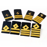 Глава плеча экипажа главы Императора Плечо, капитан морского персонала морского персонала, глава главы армии Армия Армия Армия Арм -Алд -Энд.