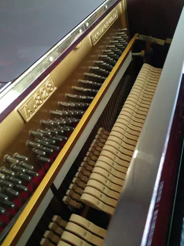 Apollo Second -Hand Piano Apollo A328 Apollo Wine Red Piano 131 высота