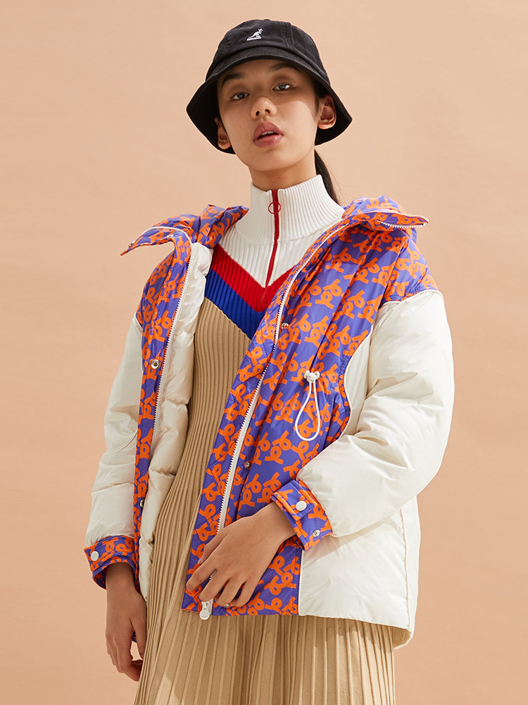 飒爽大姐姐不经意间展示h廓形的时髦