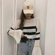 Mùa hè 2018 mới dài tay len áo len nữ sinh viên Hàn Quốc hoang dã mỏng giảm béo mỏng trumpet tay áo áo sơ mi