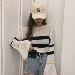 Mùa hè 2018 mới dài tay len áo len nữ sinh viên Hàn Quốc hoang dã mỏng giảm béo mỏng trumpet tay áo áo sơ mi áo cổ lọ