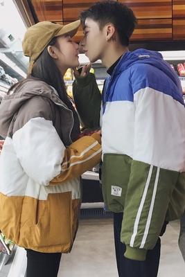 [Đặc biệt cung cấp] những người yêu thích mùa đông mặc màu sắc tương phản dày trùm đầu bông nam giới và phụ nữ xu hướng Hàn Quốc phiên bản của bánh mì lỏng lẻo quần áo áo khoác áo phao nam Bông
