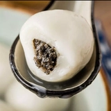 Морские пельмени мирового повелителя черный кунжут 500 грамм цветочных феи клейкие рисовые шарики замороженные воду до кипения