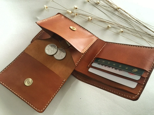 Оригинальный кожаный короткий бумажник, вместительный и большой кошелек подходит для мужчин и женщин, ретро сумка, из натуральной кожи