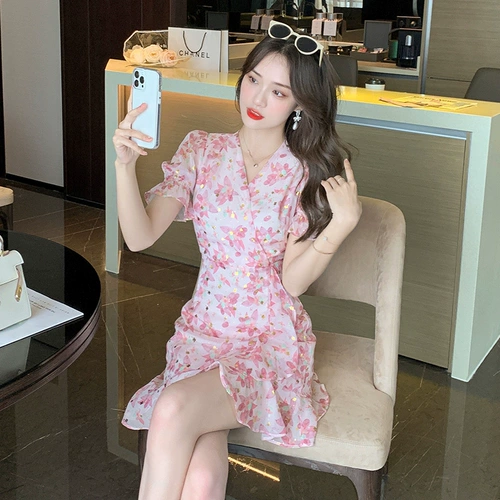 Летняя шифоновая мини-юбка, розовое платье, 2024 года, рукава фонарики, V-образный вырез, подходит для подростков, облегающий крой, крой «рыбий хвост»