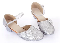 Серебряные блестки для ногтей