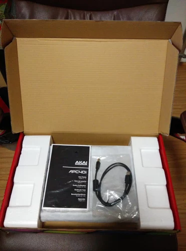 Akai Yajia APC40 MK2 Контроллер VJ Настольная клавиша Mini Electric 2 -й поколение CTROK PAD YAJIA Controller