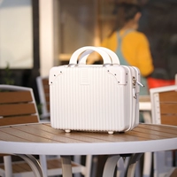 Сливочный белый