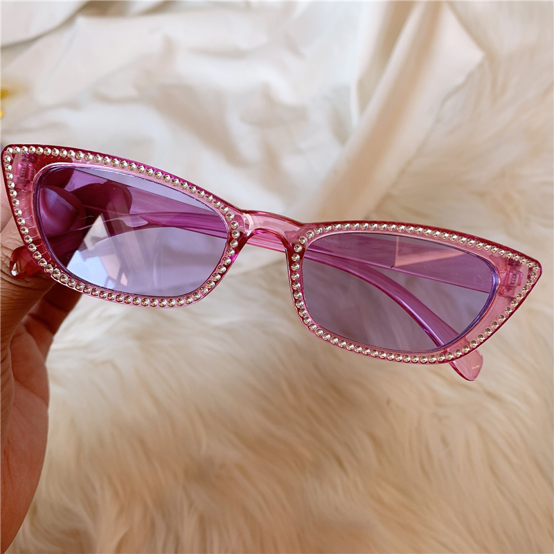 Whitevintage Sunglasses Port style Europe and America Retro photograph cat eye Sunglasses Purple series lovers pose female collocation