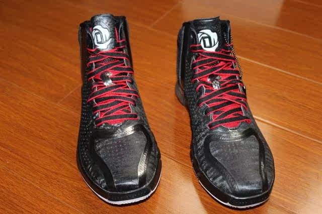 0 罗斯4代 黑红 篮球鞋g67399