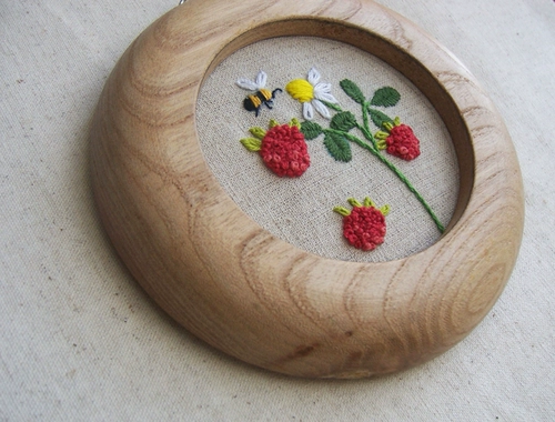 Ромашка с розой в составе, набор материалов, «сделай сам», плоды шиповника, с вышивкой